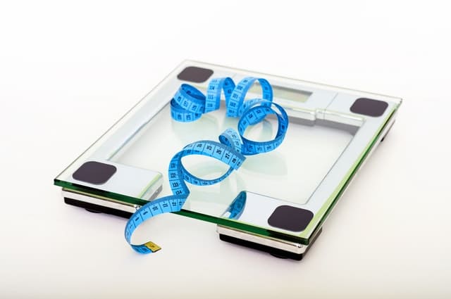 איך לרדת במשקל ללא דיאטה
